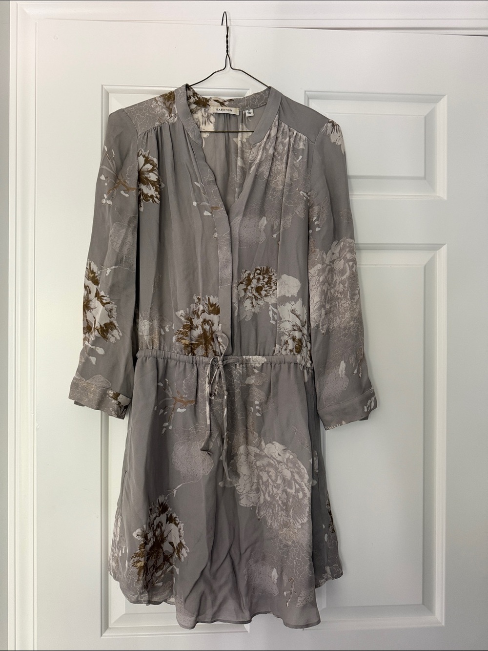 Aritzia Babaton Bennett Silk Floral Dress